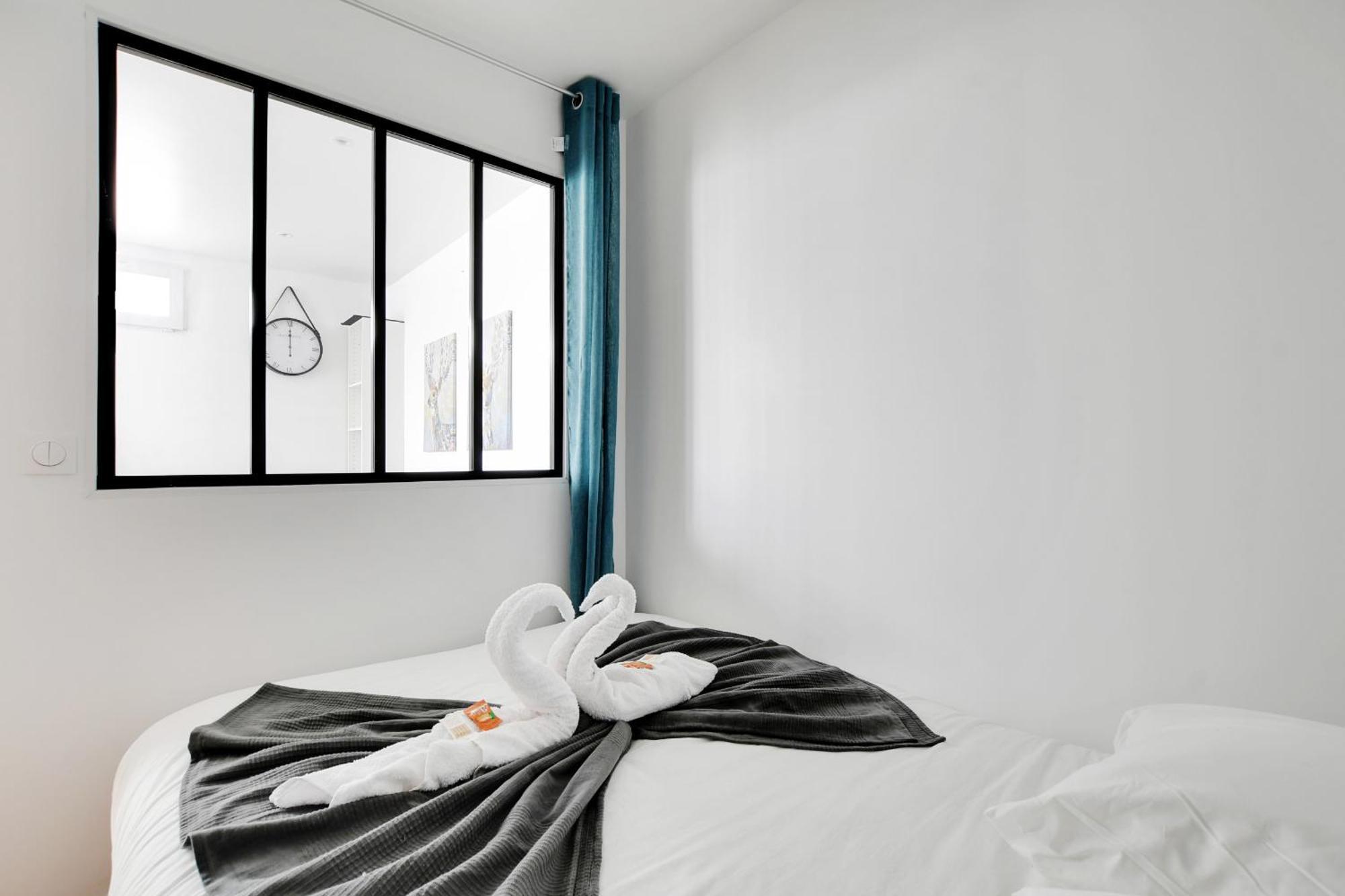 Charming 1 Bedroom - Romainville 1 * Bagnolet